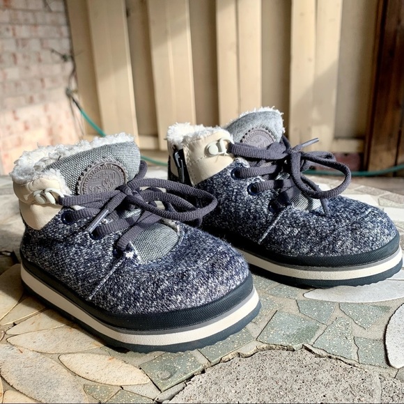 EUC Zara Little Boy Boots ADORABLE! - Picture 3 of 14